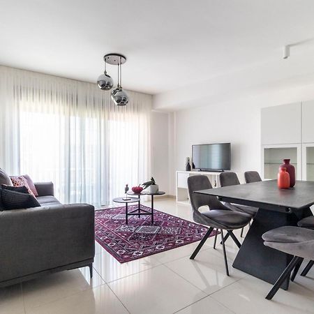Stylish 1 Bedrooms Parking At City Gate Jerusalem Eksteriør billede